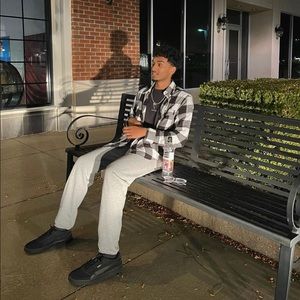 Meet your Posher, Arif